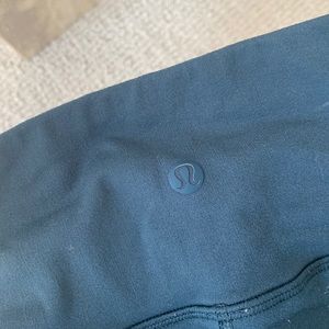 lululemon capri leggings